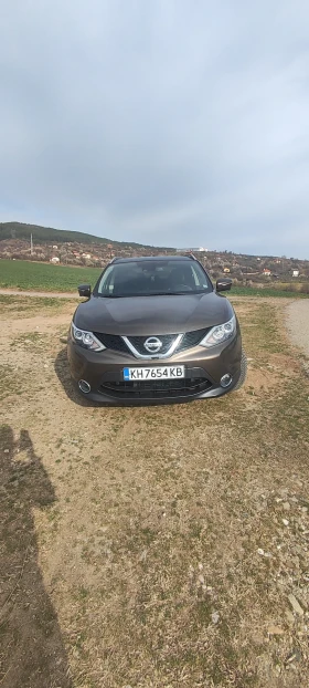 Nissan Qashqai  1.5dci , 110hp, панорама , 360 камери, снимка 2