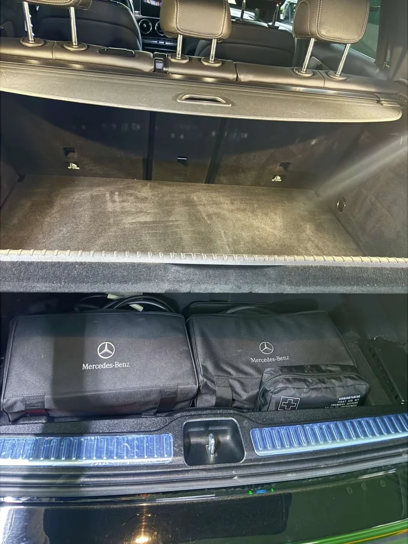 Mercedes-Benz GLC 300 e AMG line/Distronic/ Гаранция, снимка 15 - Автомобили и джипове - 52473122