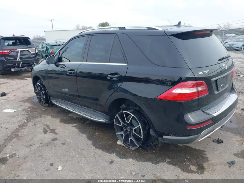 Mercedes-Benz ML 350 * 4MATIC * CARFAX * БЕЗ ПЪРВОНАЧАЛНА ВНОСКА, снимка 8 - Автомобили и джипове - 52958665