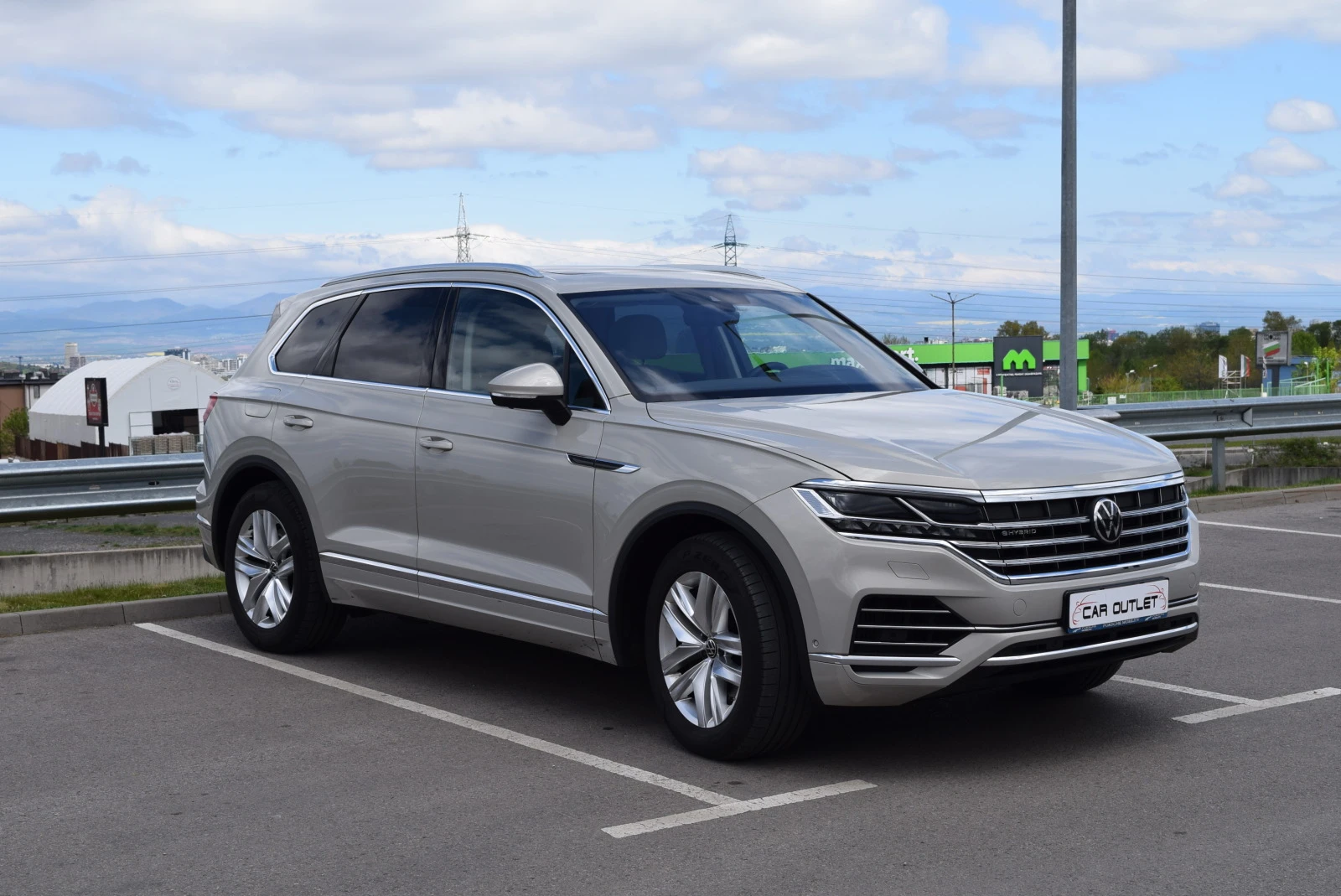 VW Touareg E-Hybrid - изображение 2