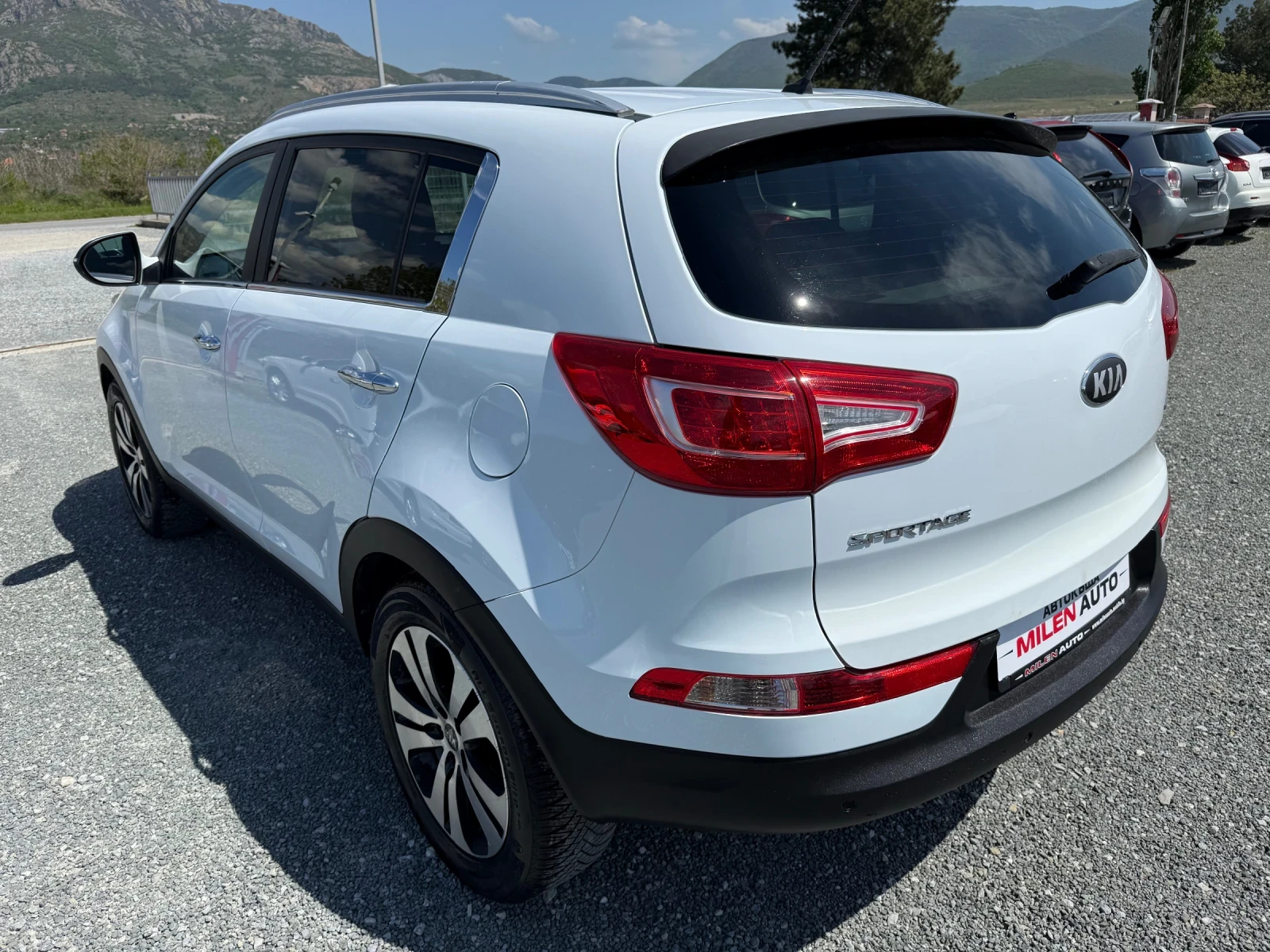 Kia Sportage (KATO НОВА) - изображение 8