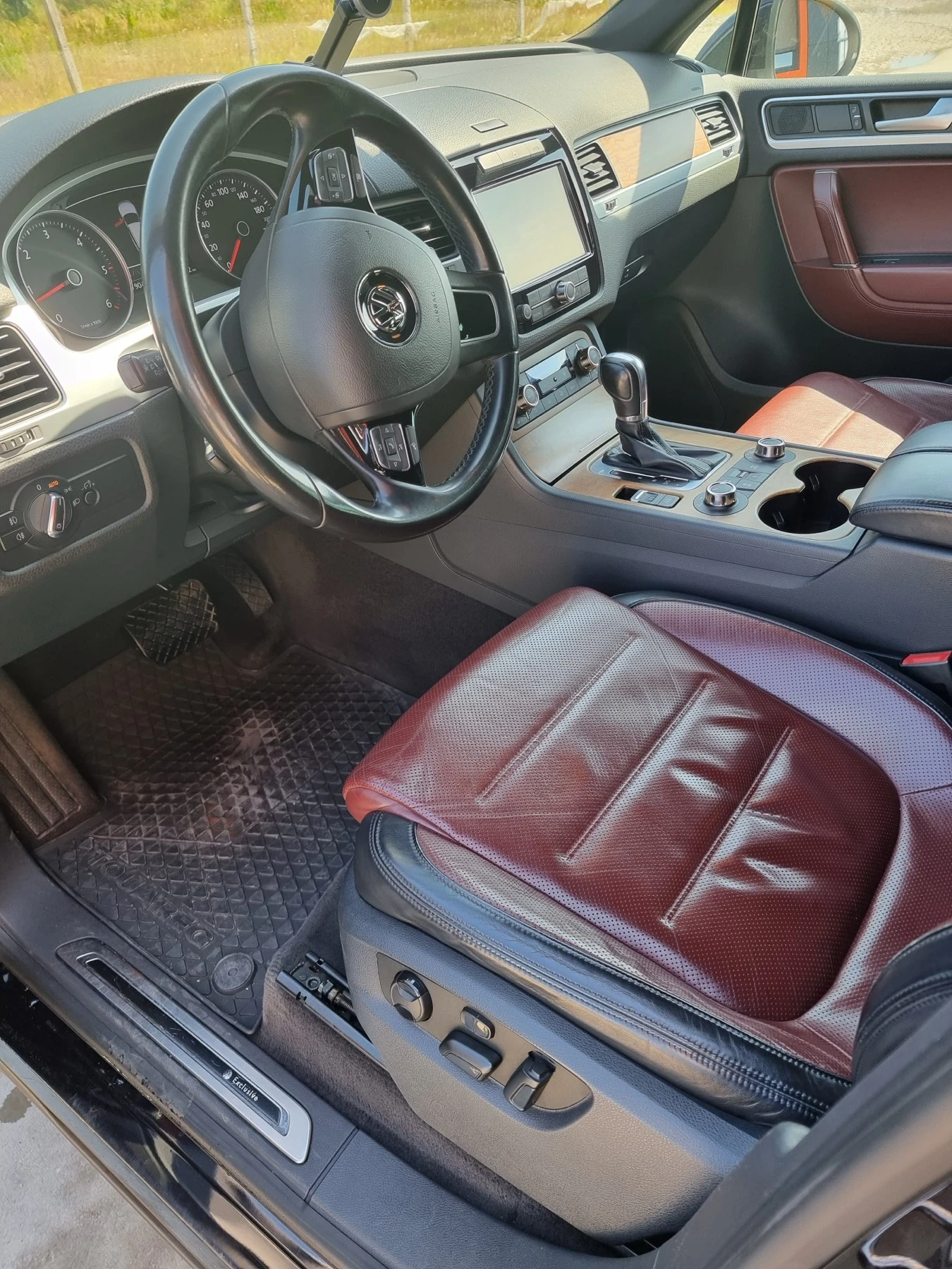 VW Touareg 3.0TDI-V6* FULL* ОБДУХВАНЕ* ПОДГРЕВ* LED* NAVI*  - изображение 9