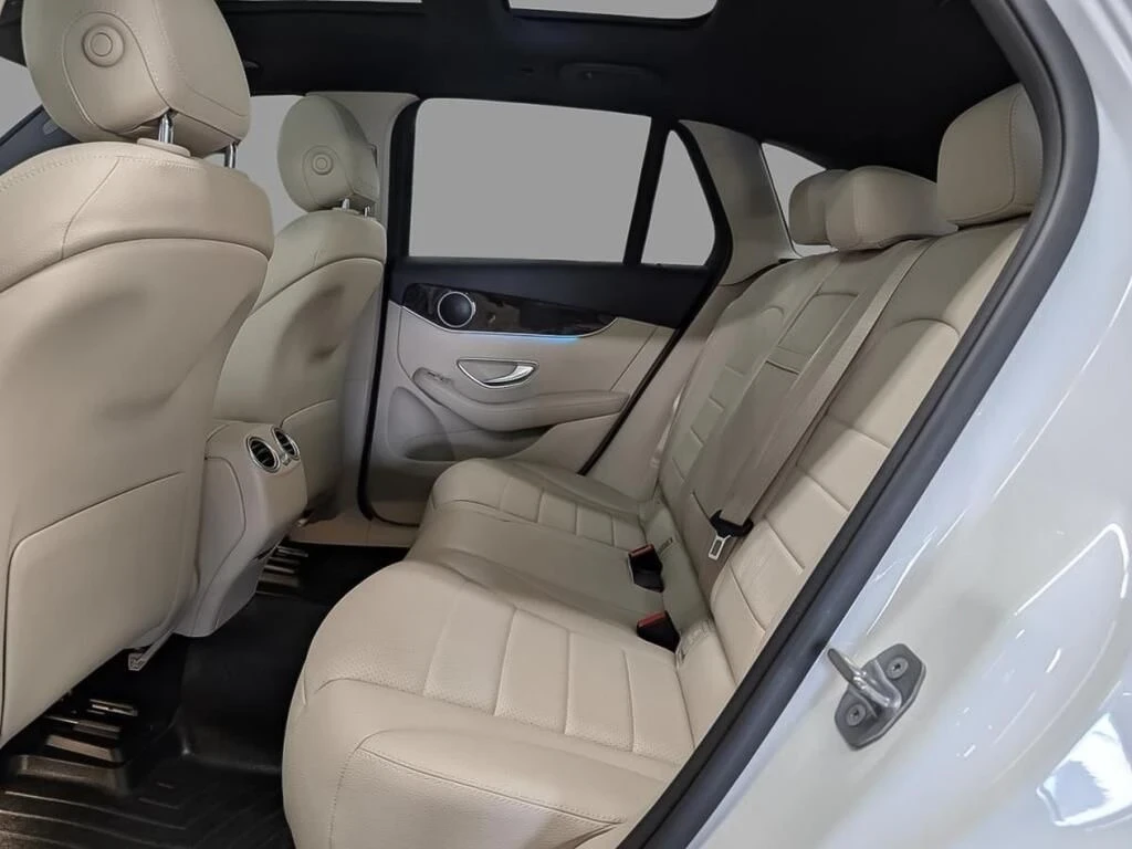 Mercedes-Benz GLC 300 AMG-Панорама - изображение 8