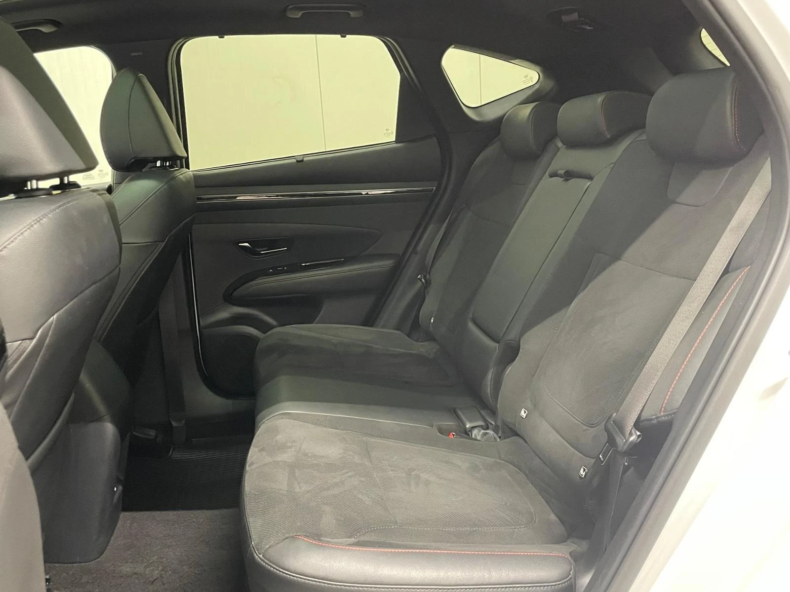 Hyundai Tucson 1.6 HYBRID* N-LINE* LED* DISTR* PANO* CARPLAY*  | Mobile.bg � ����������� 16