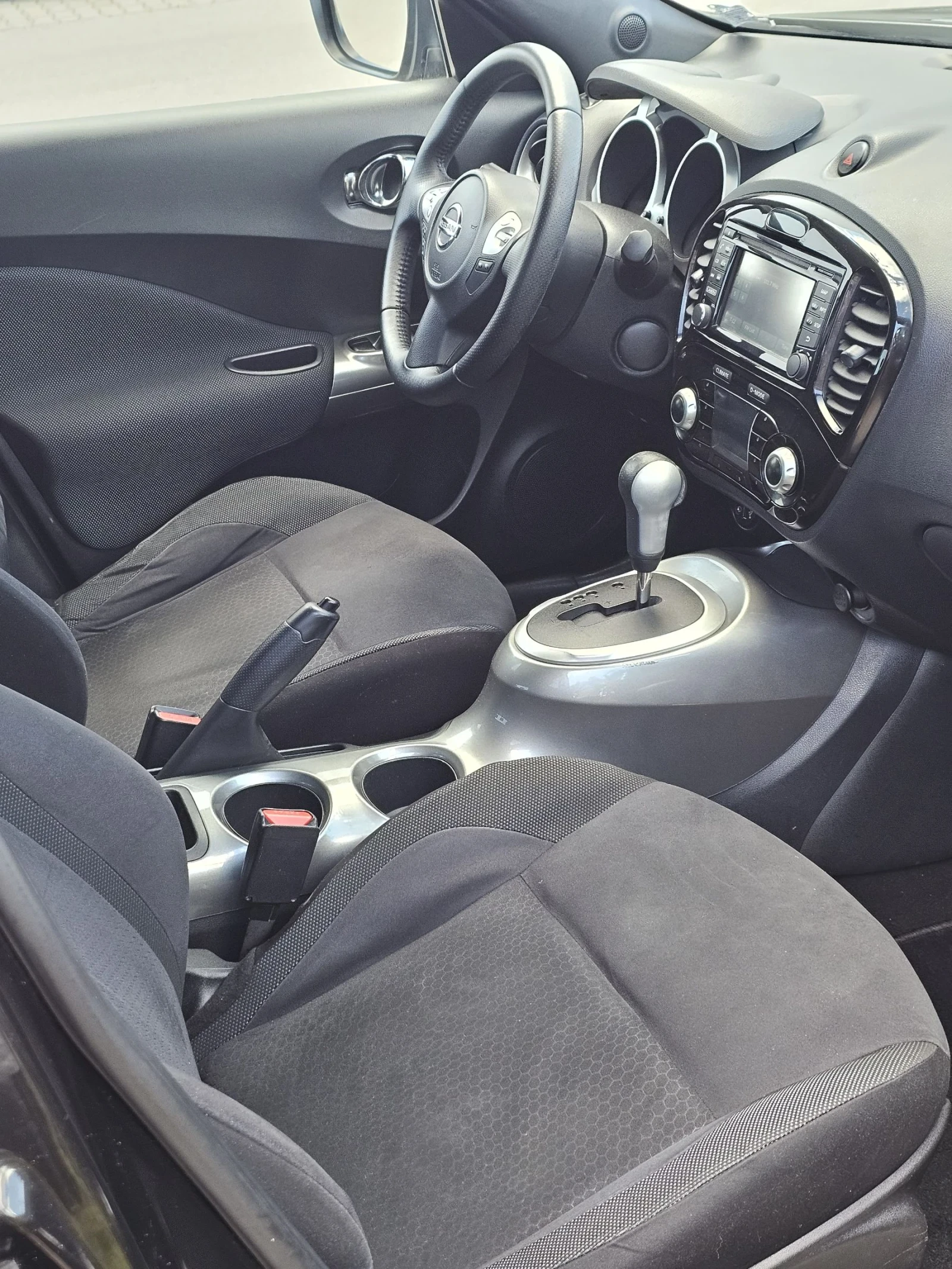 Nissan Juke Facelift Tekna 1.6� 4�4 # ������ # ��������� | Mobile.bg � ����������� 12