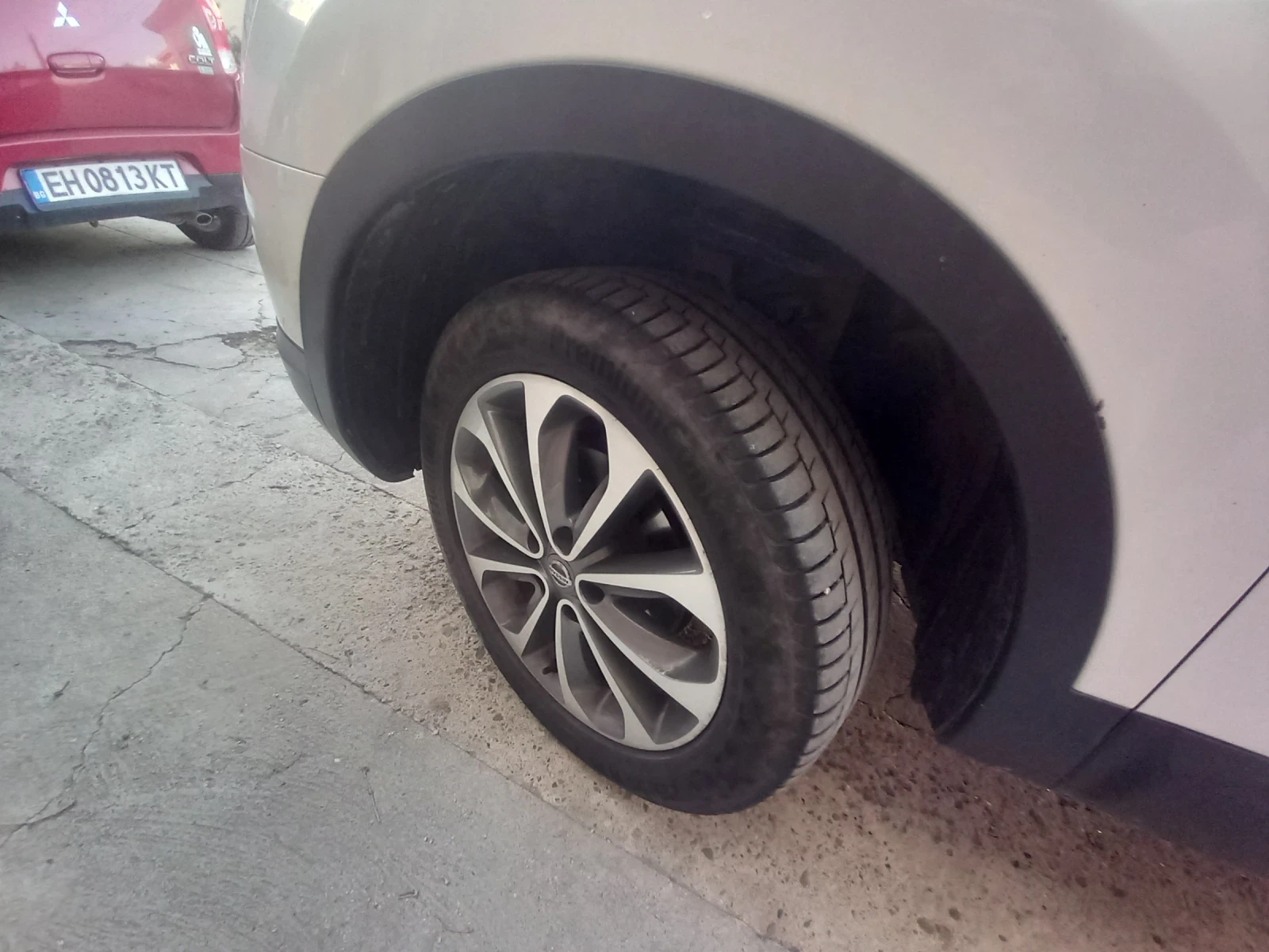 Nissan Qashqai 2.0 4x4 LPG, снимка 14 - Автомобили и джипове - 54556236