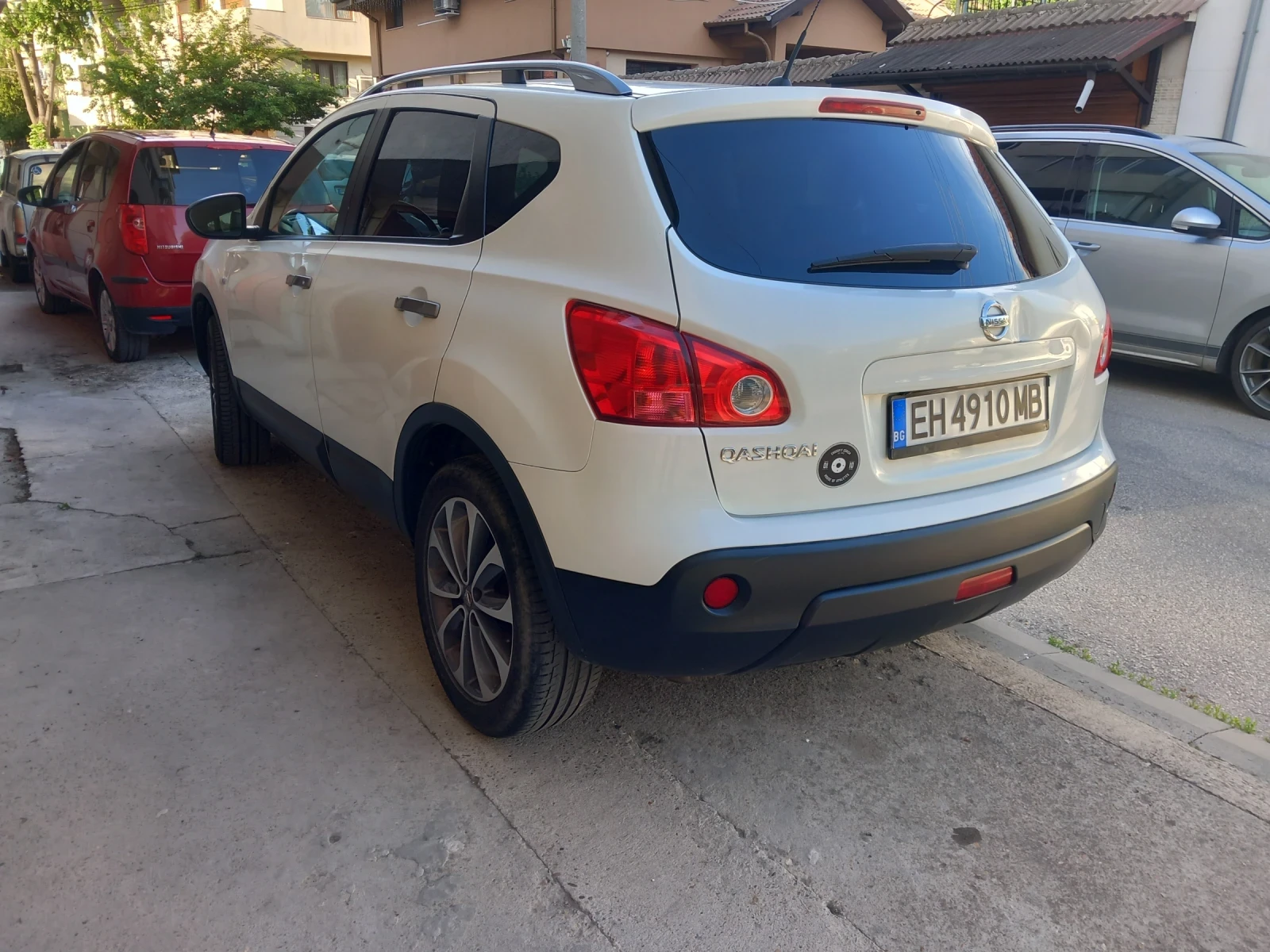 Nissan Qashqai 2.0 4x4 LPG, снимка 4 - Автомобили и джипове - 54556236