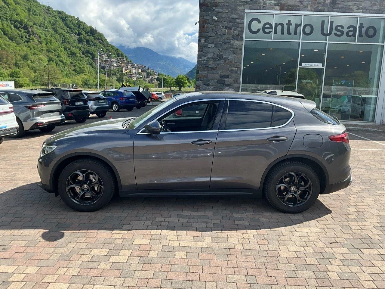 Alfa Romeo Stelvio, снимка 8 - Автомобили и джипове - 56516925