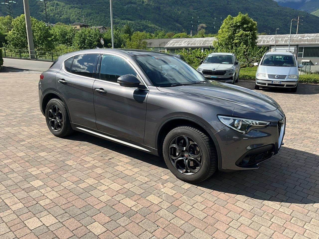 Alfa Romeo Stelvio, снимка 9 - Автомобили и джипове - 56516925