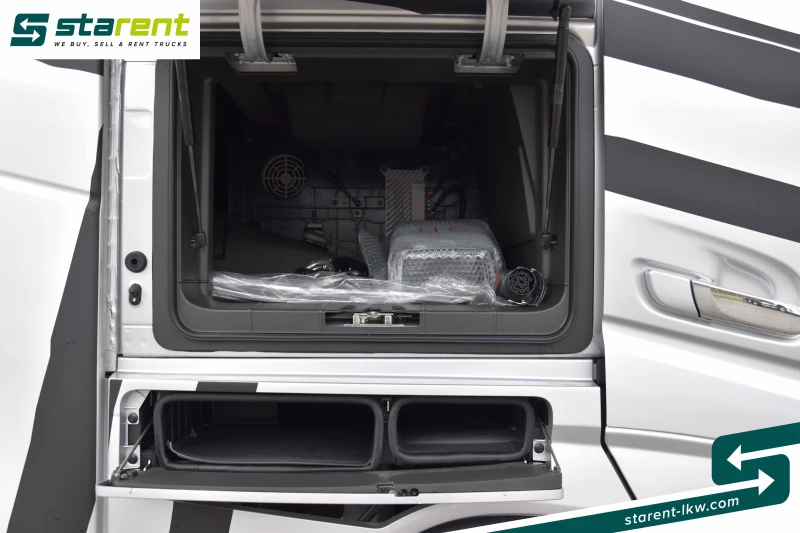 Volvo Fh SZM26009, снимка 13 - Камиони - 53281085