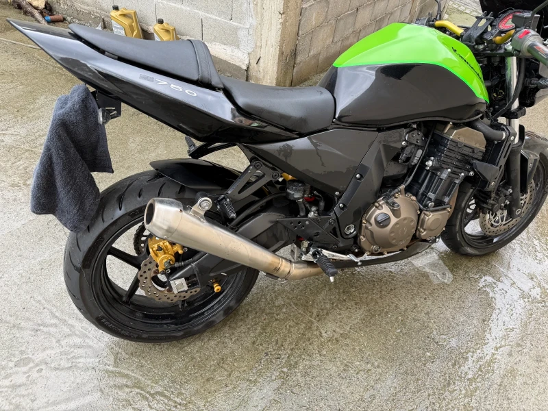 Kawasaki Z 750, снимка 4 - Мотоциклети и мототехника - 53401789