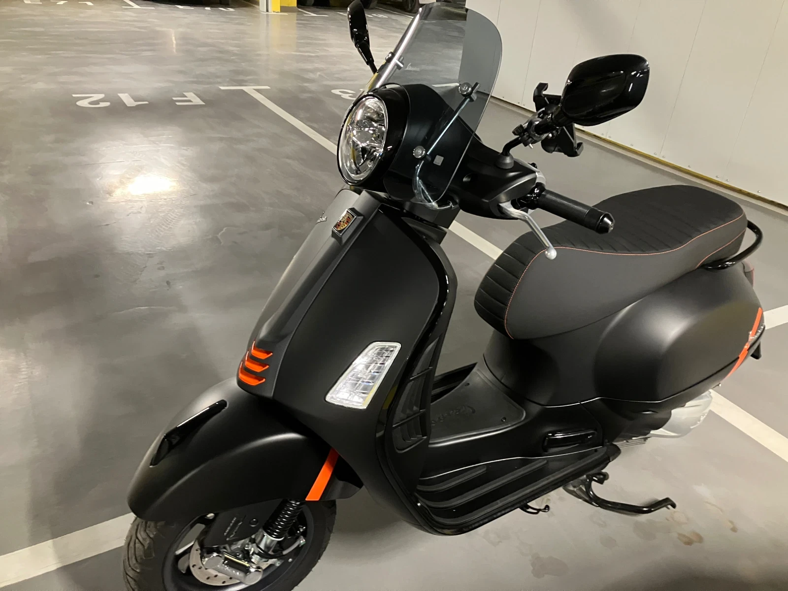 Vespa GTS 300 SUPER SPORT - изображение 4