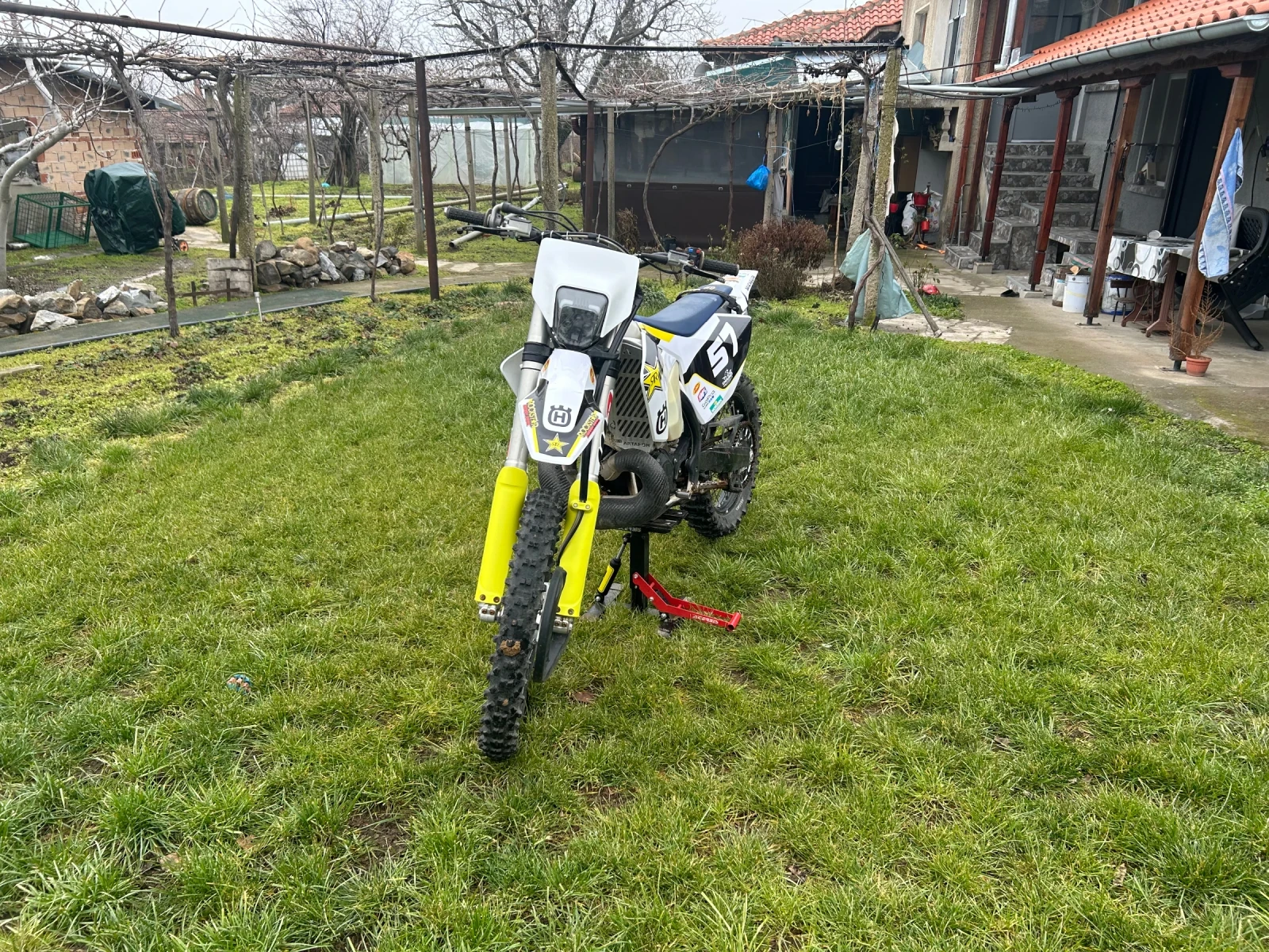 Husqvarna TE 300 - изображение 4