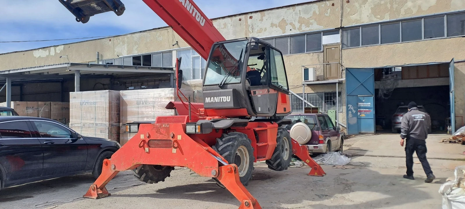 Челен товарач Manitou MRT1635
