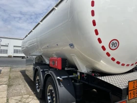 Полуремарке Други, снимка 6