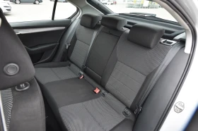 Skoda Octavia 1.8TSI/СЕРВИЗНА ИСТОРИЯ, снимка 12