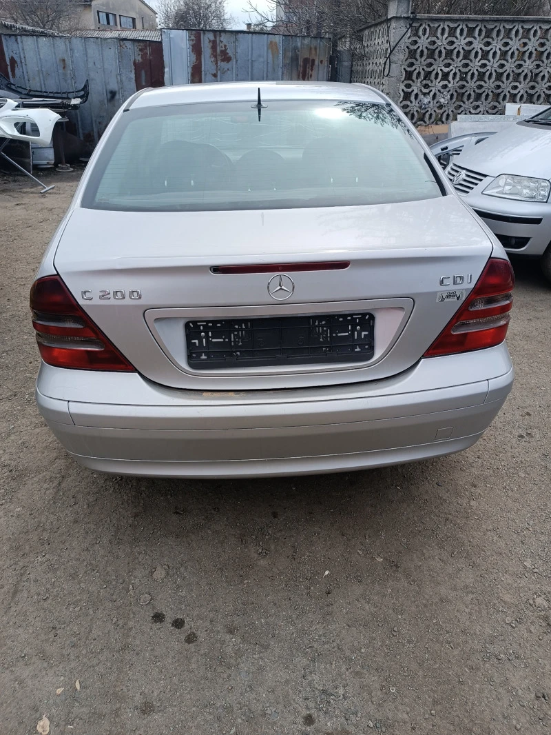 Mercedes-Benz C 200 OM611, снимка 2 - Автомобили и джипове - 45782373