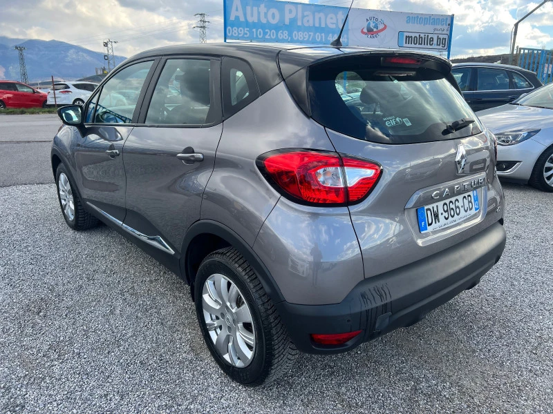 Renault Captur 1.5dci EURO6, снимка 6 - Автомобили и джипове - 40171660