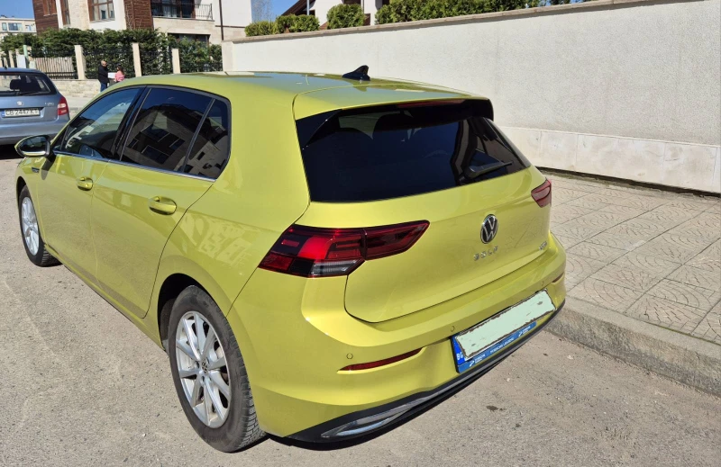 VW Golf 8 1.5 eTSI Style, снимка 5 - Автомобили и джипове - 48395341