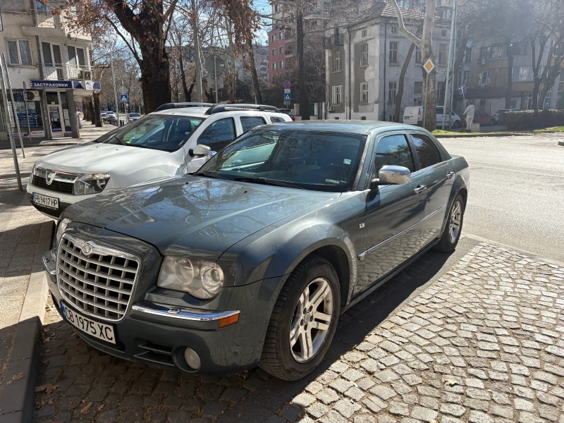 Chrysler 300c, снимка 2 - Автомобили и джипове - 49413140