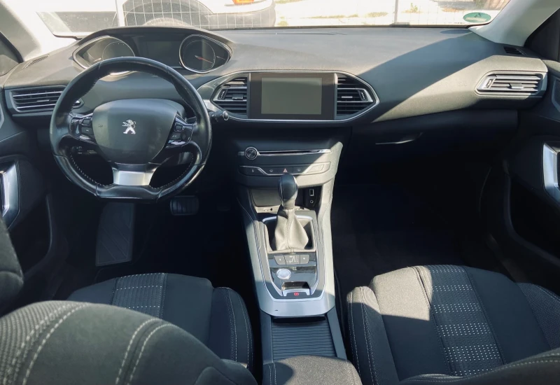 Peugeot 308 2.0hdi Key-less Auto , снимка 7 - Автомобили и джипове - 52824526
