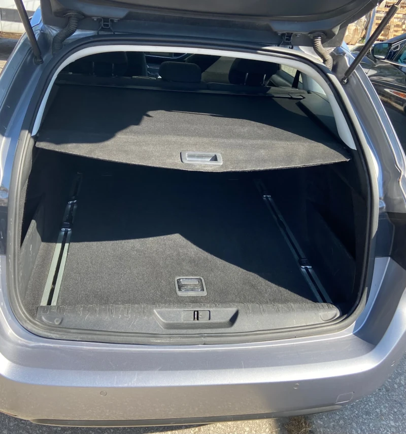 Peugeot 308 2.0hdi Key-less Auto , снимка 11 - Автомобили и джипове - 52824526