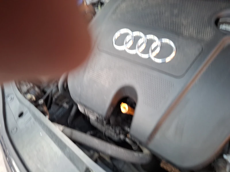 Audi A3 1.6i, снимка 14 - Автомобили и джипове - 52338214