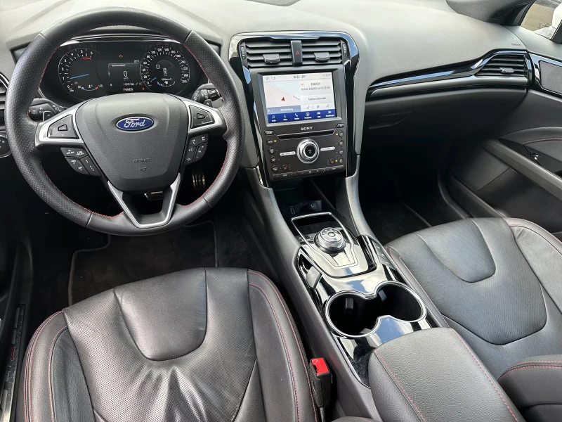 Ford Mondeo 2.0 ST-LINE/150HP/MEMO/CAM/NAVI/LED/KLESS/406g, снимка 6 - Автомобили и джипове - 51962083