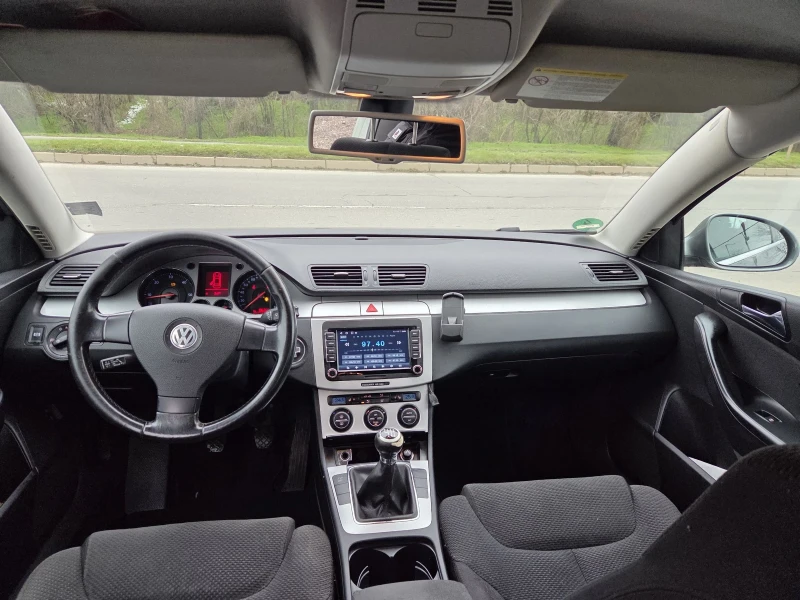 VW Passat 2, 0 tdi 140 hp, снимка 8 - Автомобили и джипове - 53429643