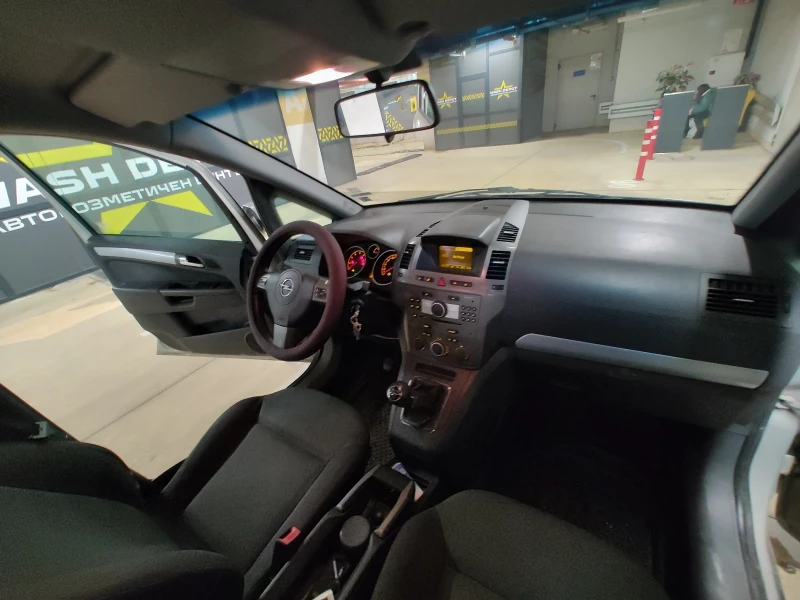 Opel Zafira Метан, снимка 11 - Автомобили и джипове - 53576746
