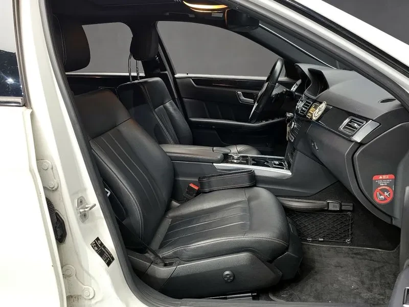 Mercedes-Benz E 220 CDI Avantgarde - САМО 30% АВАНС!, снимка 10 - Автомобили и джипове - 55441736
