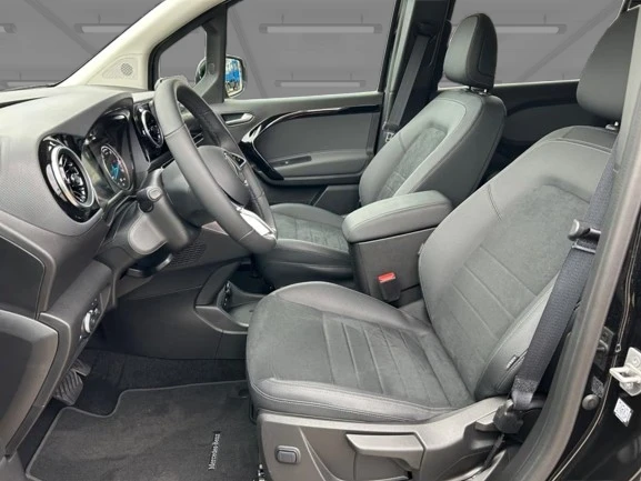 Mercedes-Benz T-класа EQT 200 Long = Tempomat = Гаранция, снимка 5 - Автомобили и джипове - 55802215