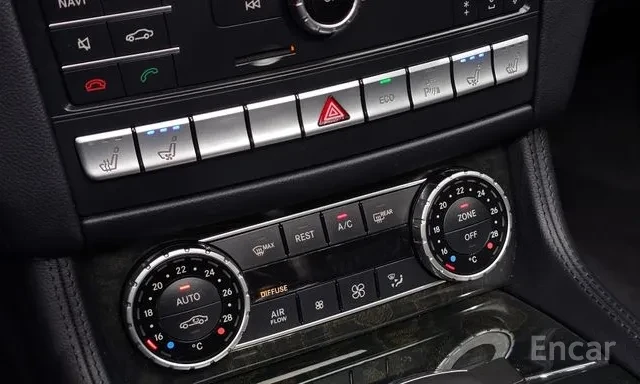 Mercedes-Benz CLS 350 D 4Matic Обдухване 360 Камера Шибидах , снимка 9 - Автомобили и джипове - 55805386