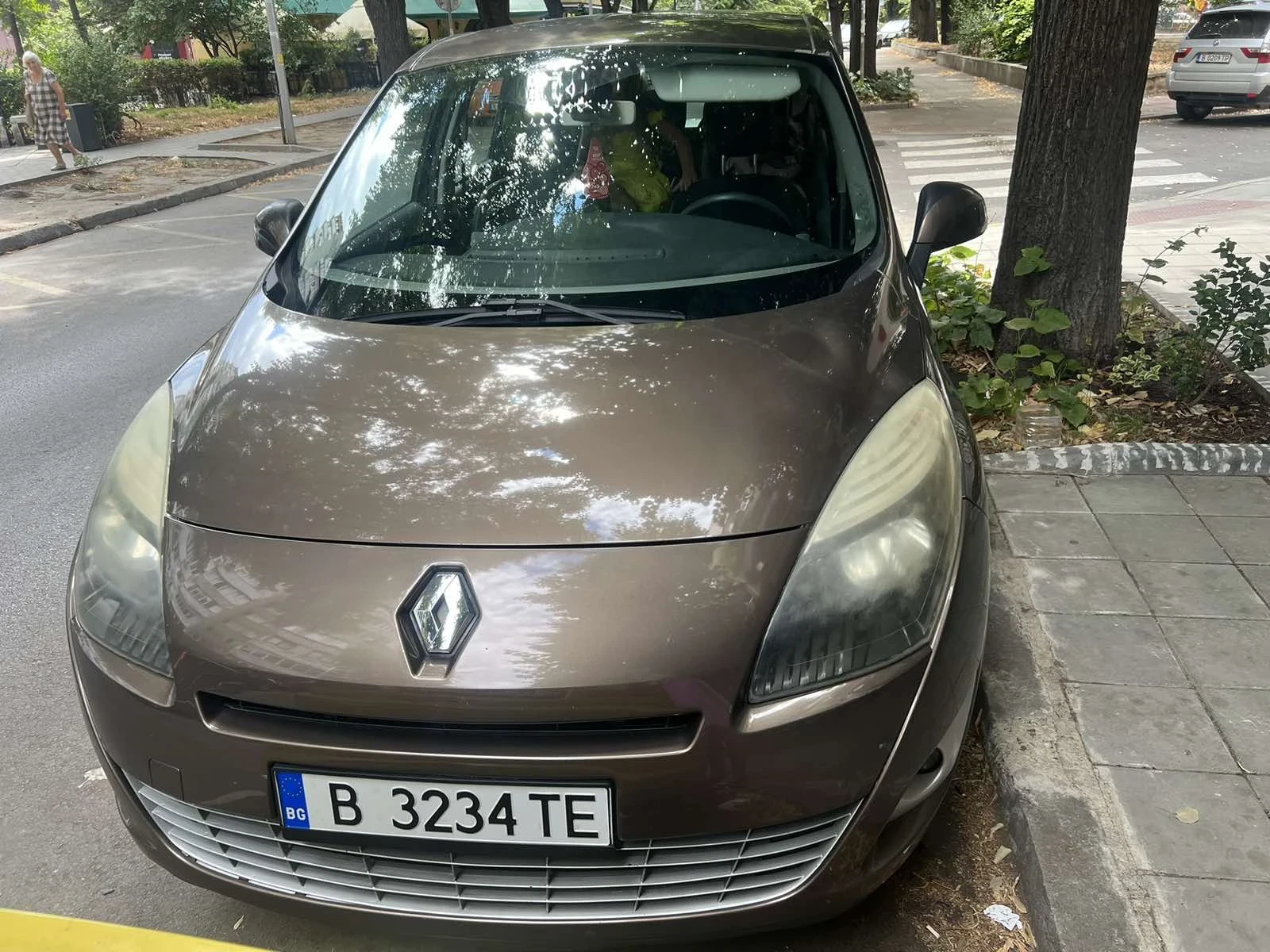 Renault Grand scenic 1.5 dci - изображение 2