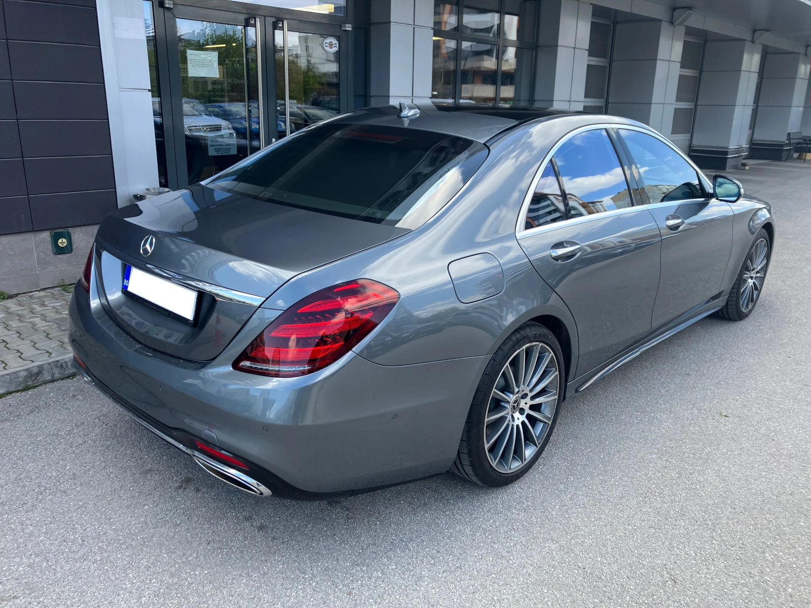 Mercedes-Benz S 560 4MATIC AMG Германия - изображение 4