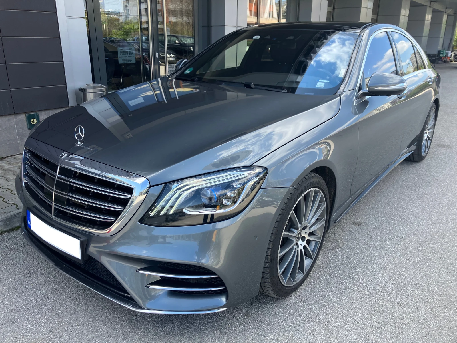 Mercedes-Benz S 560 4MATIC AMG Германия | Mobile.bg — изображение 1