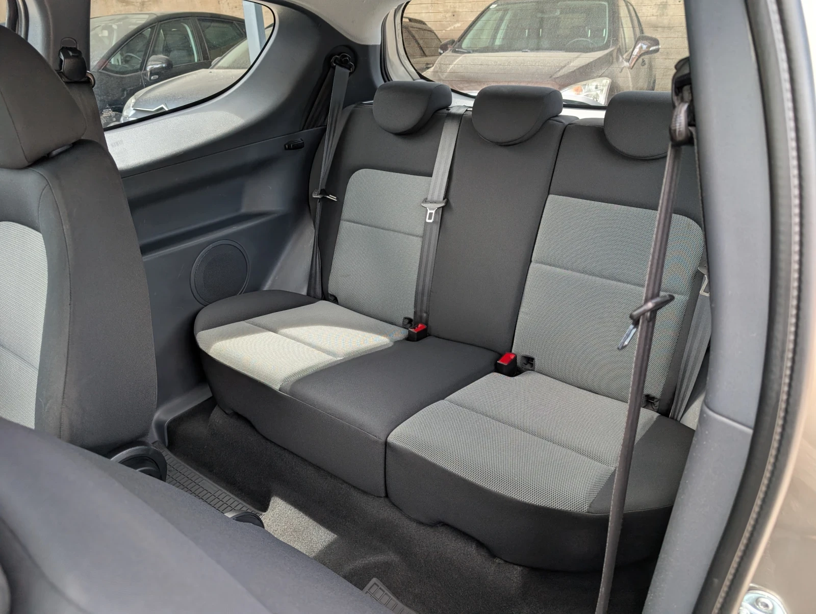 Mitsubishi Colt 1.3 MPI Invite - изображение 8