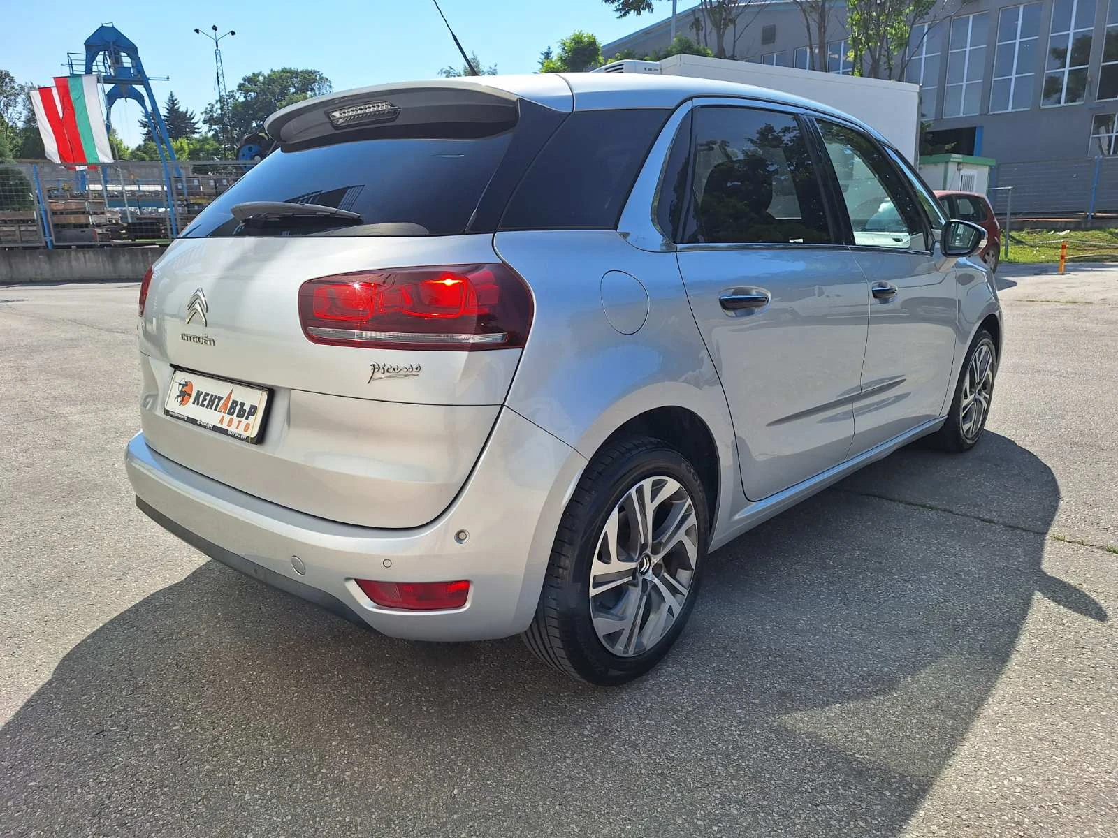 Citroen C4 Picasso 1.6d 116 к.с. - изображение 4