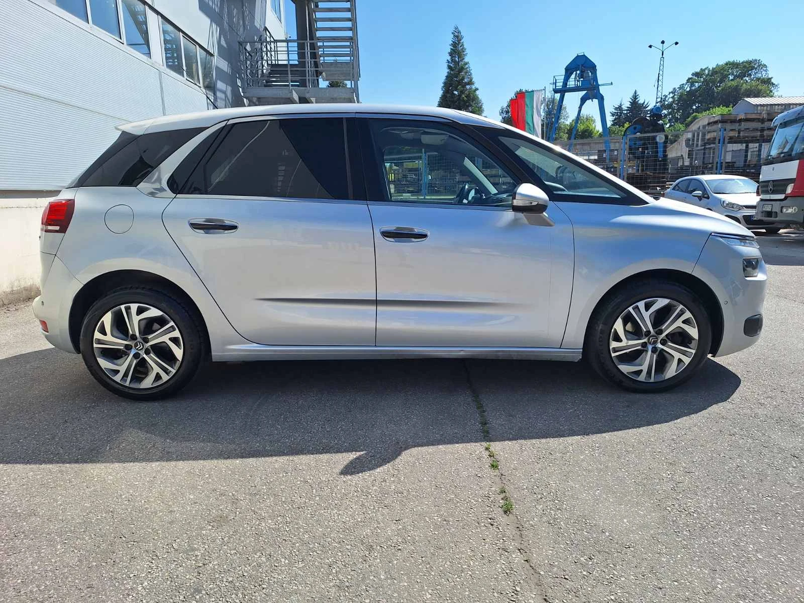 Citroen C4 Picasso 1.6d 116 к.с. - изображение 5