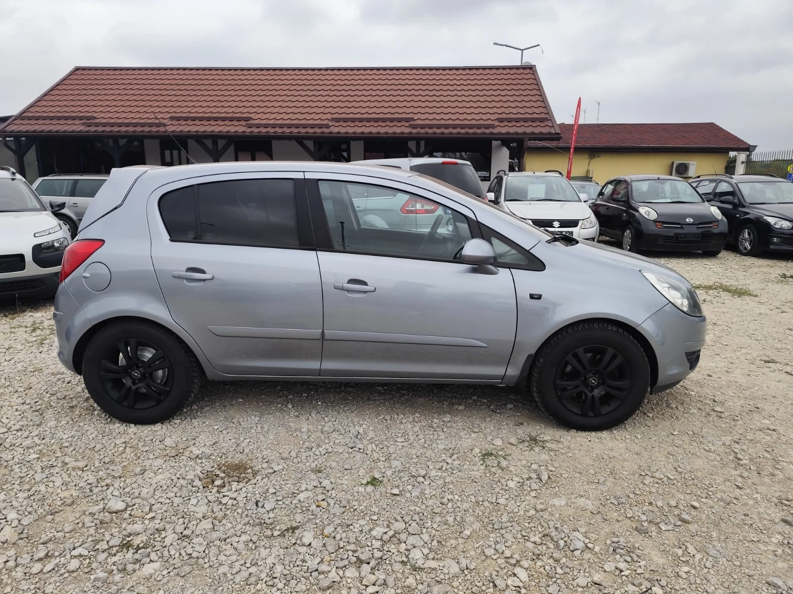 Opel Corsa 1.2 дизел - изображение 4