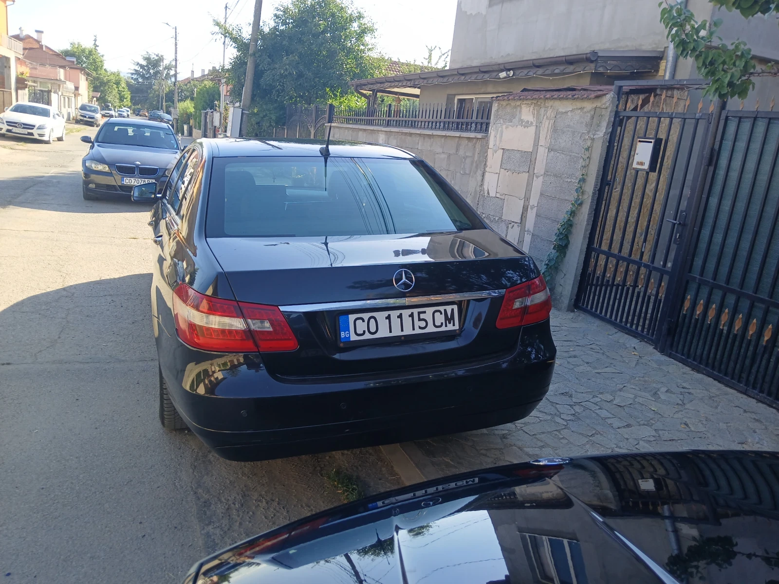 Mercedes-Benz E 220  - изображение 2