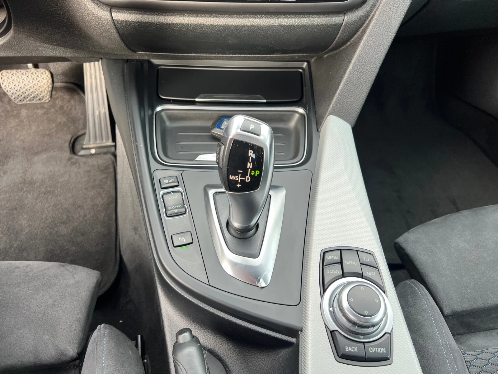 BMW 420 2.0 D M-Paket   | Mobile.bg   13