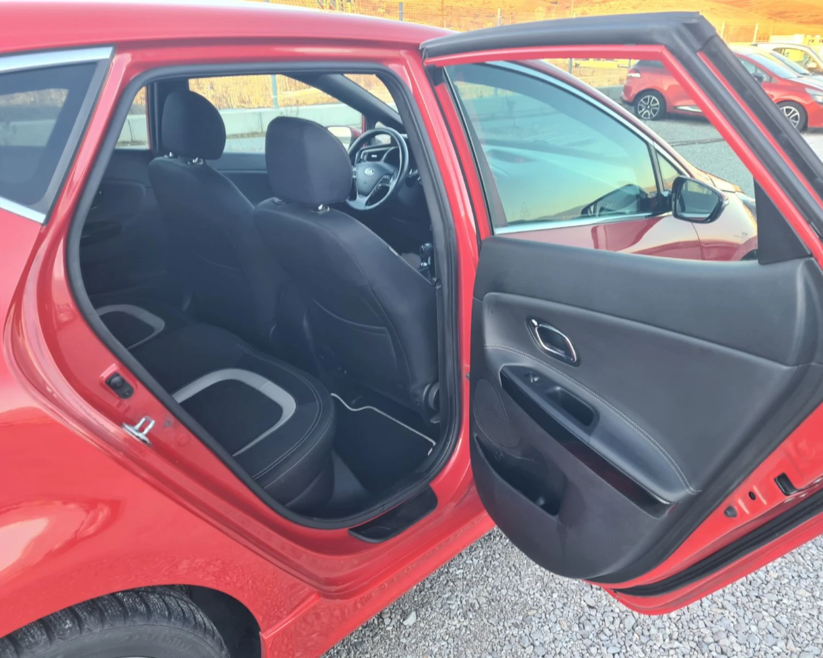 Kia Ceed 1.6 GT-line* FACE* NOVA* TOP - изображение 6