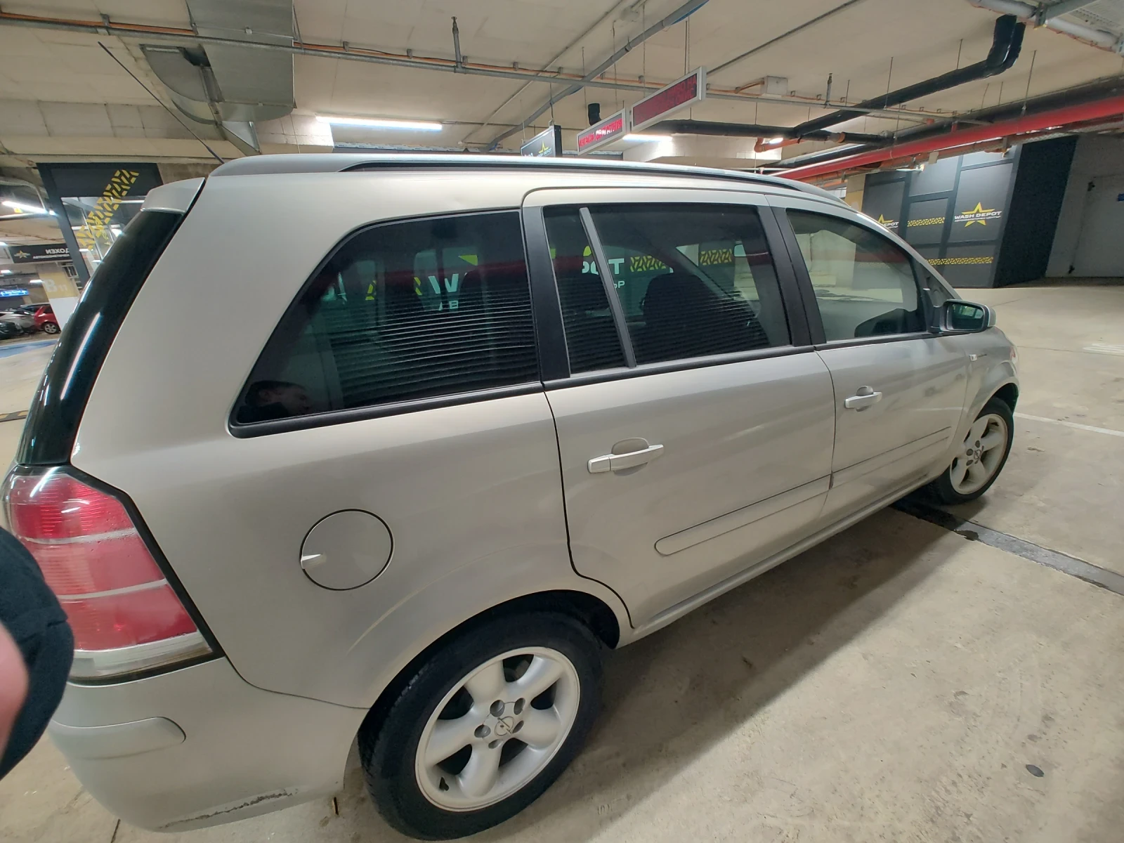 Opel Zafira Метан, снимка 3 - Автомобили и джипове - 53775232