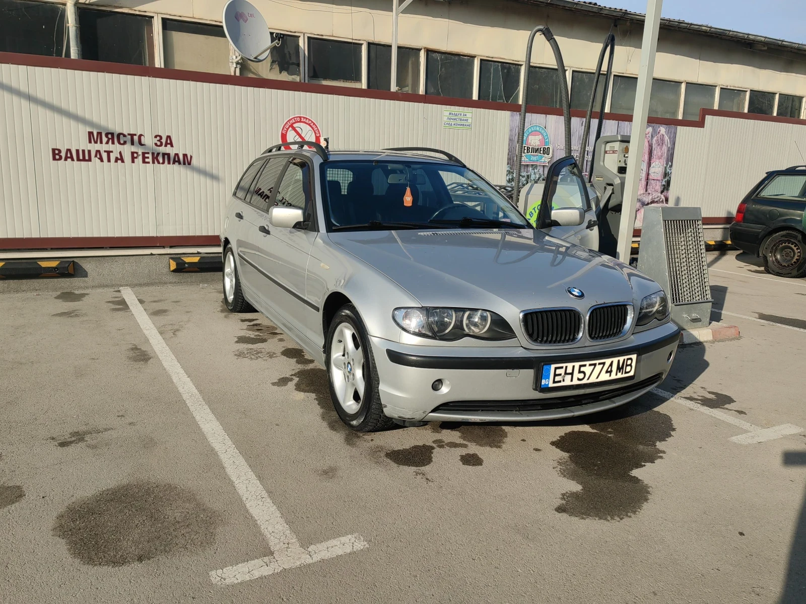 BMW 320 Комби, снимка 2 - Автомобили и джипове - 53827493