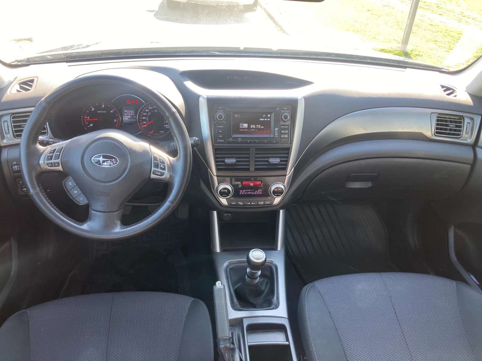 Subaru Forester, снимка 15 - Автомобили и джипове - 54004260