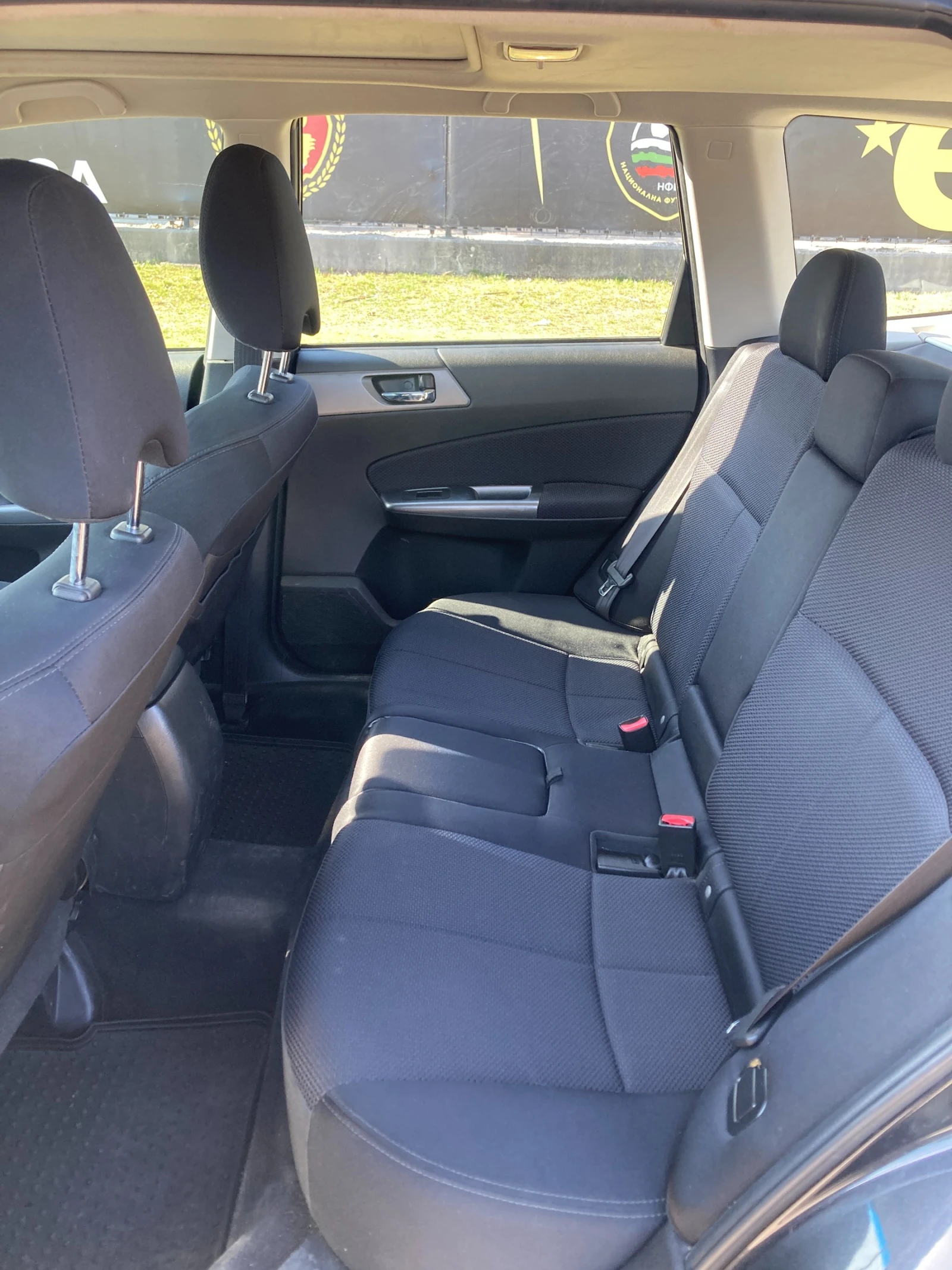 Subaru Forester, снимка 8 - Автомобили и джипове - 54004260