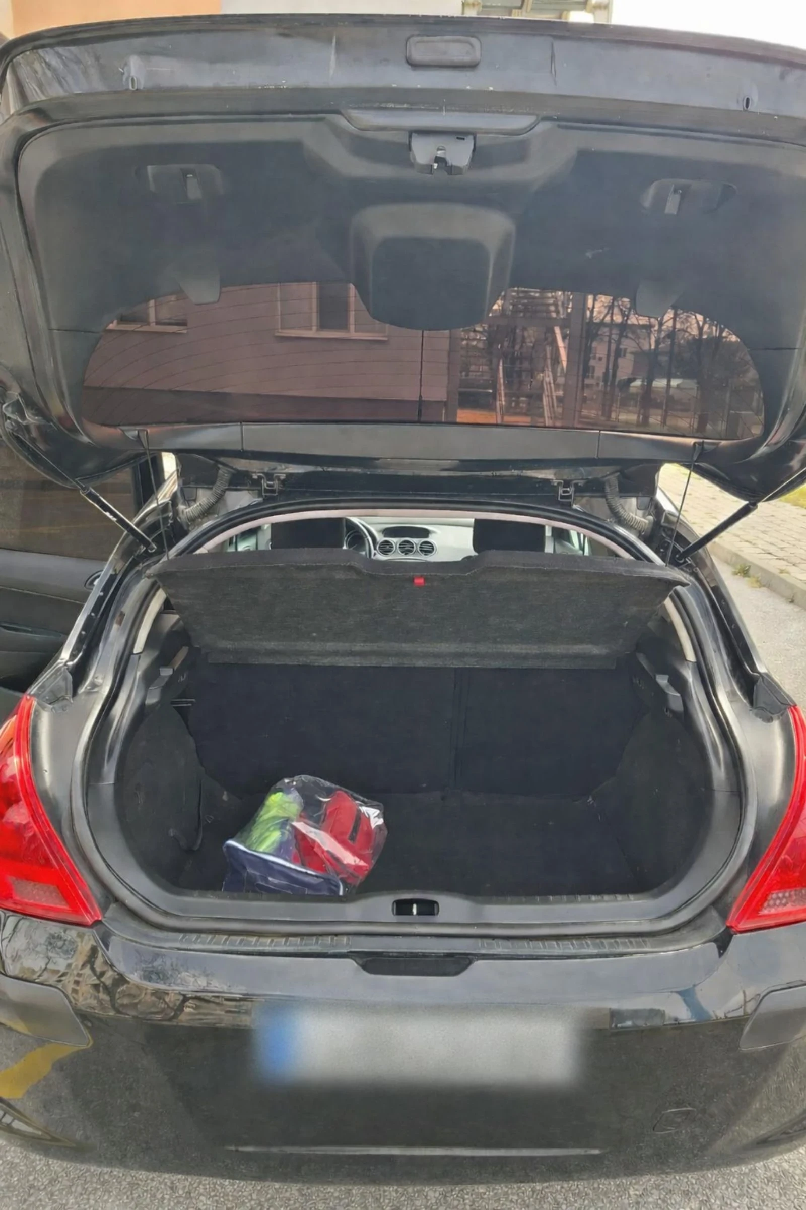 Peugeot 308 1.6  HDI 92 к.с, снимка 15 - Автомобили и джипове - 54179230