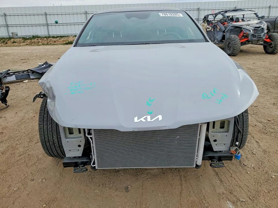 Kia K5 2.5L 4 Front-wheel Drive | Mobile.bg � ����������� 5