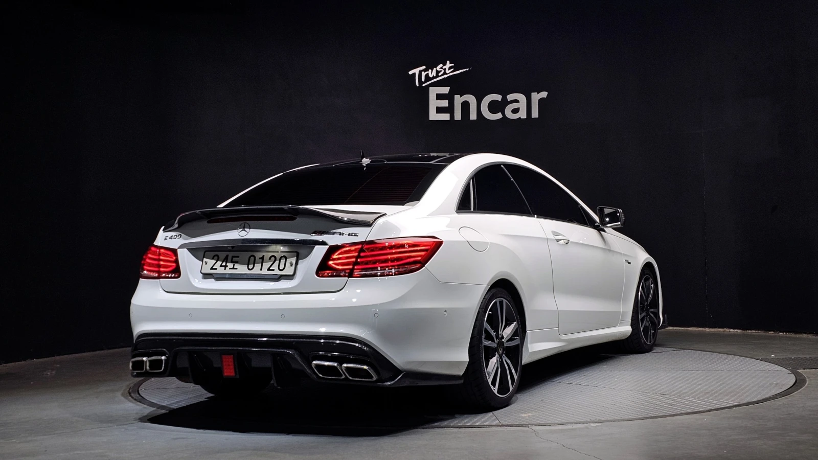 Mercedes-Benz E 400 3.0 V6 Biturbo AMG / CARFAX | Mobile.bg � ����������� 3